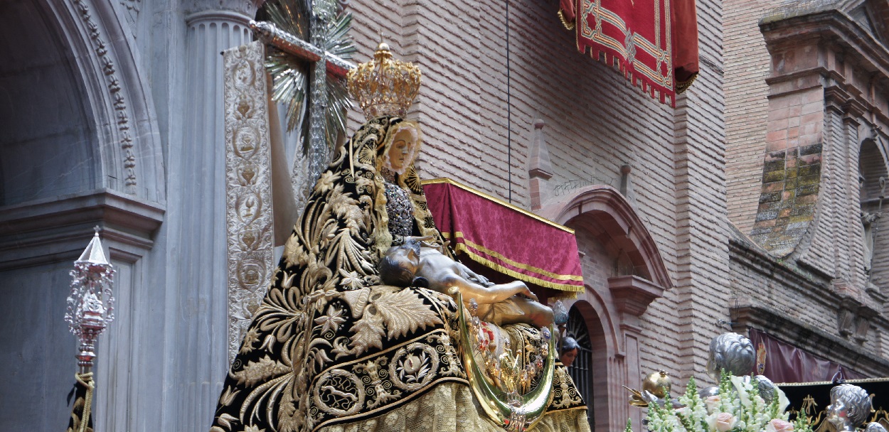 Basílica de Nuestra Señora de las Angustias de Granada